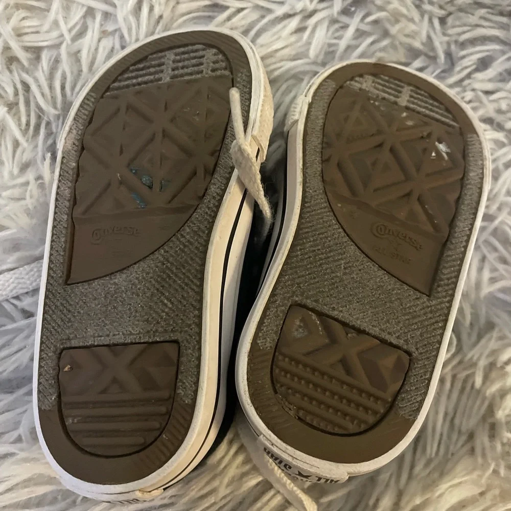 Baby converse Allstars. Size 5.